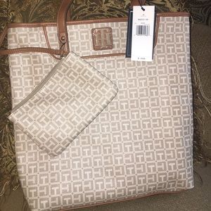 NWT Tan Brown Tommy Hilfiger Tote Bag